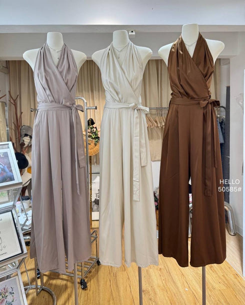 V-neck Halter Neck Sleeveless Jumpsuit